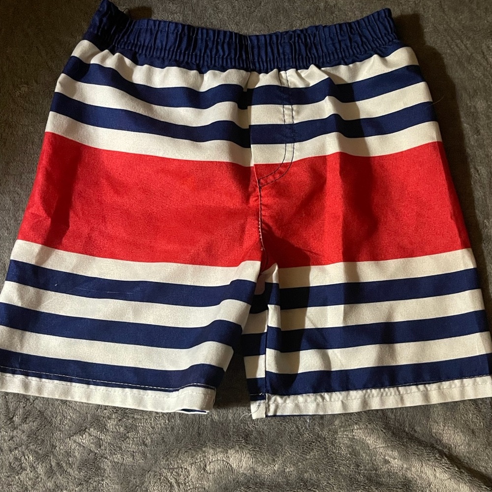 Surf Crew Little boys size 3T lined swim trunks.           29